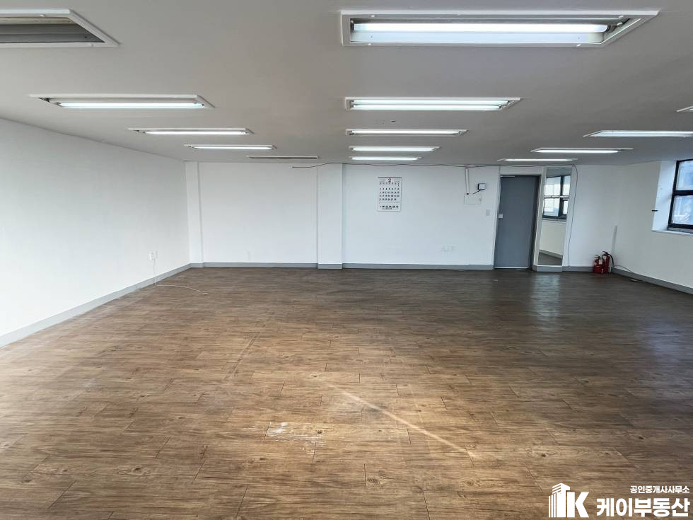 서울 영등포구 당산동3가 278-2 대성빌딩 (당산동3가 278-2) / 3층 / 약 22평 월세 매물번호 11681 사진 16
