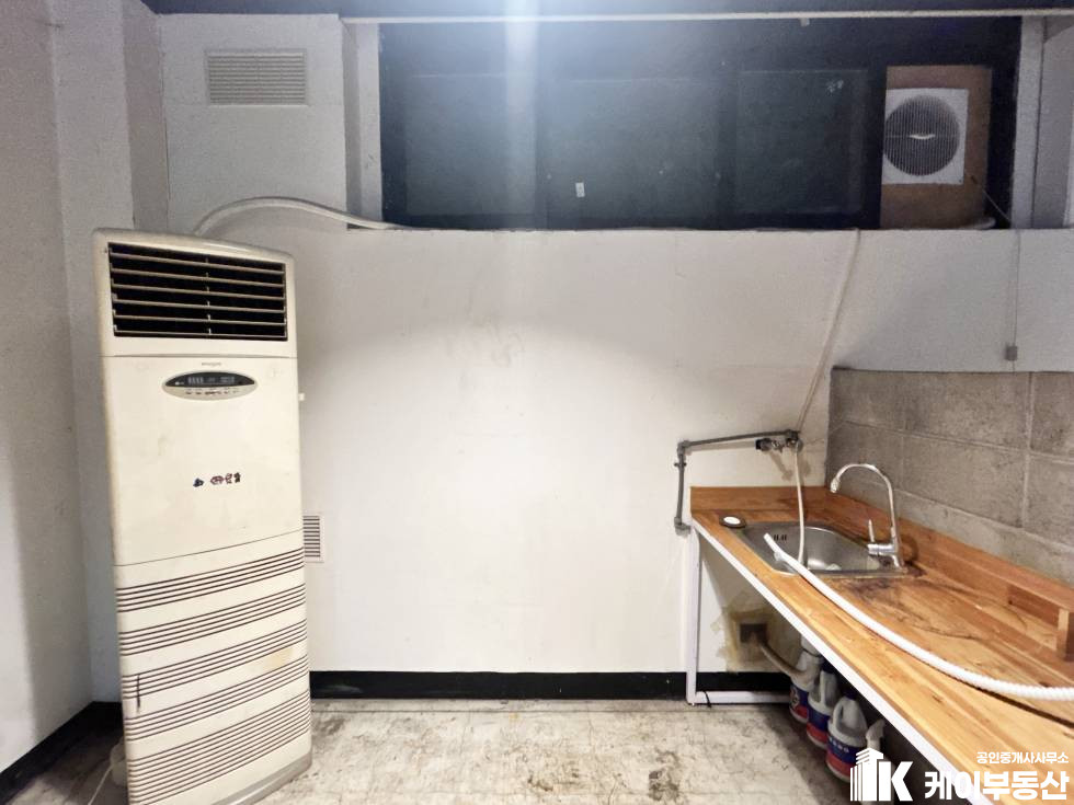 서울 영등포구 문래동3가 82-3 고시원건물 (문래동3가 82-3) / 지하1층 / 23p 월세 매물번호 11761 사진 12