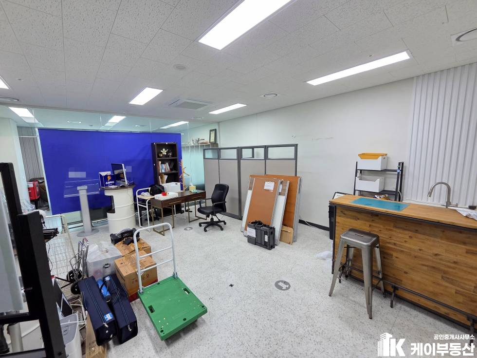 서울 영등포구 당산동1가 459 당산생각공장 / 14층 / 16평 월세 매물번호 11765 사진 5