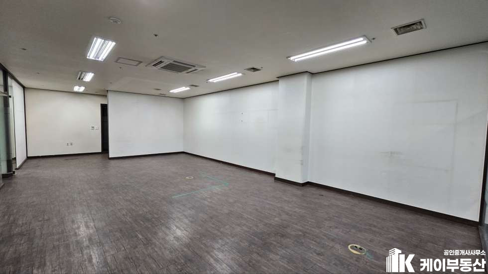 서울 영등포구 문래동3가 55-20 에이스하이테크시티1차 / 5층 / 41평 월세 매물번호 10294 사진 9