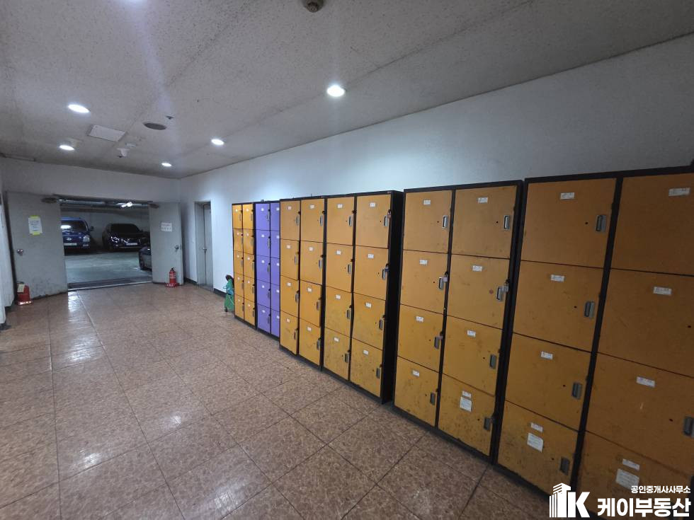 서울 영등포구 당산동1가 9-1 *동 당산코오롱주상복합 (당산동1가 9-1) / B3층 / 213평 월세 매물번호 11760 사진 39