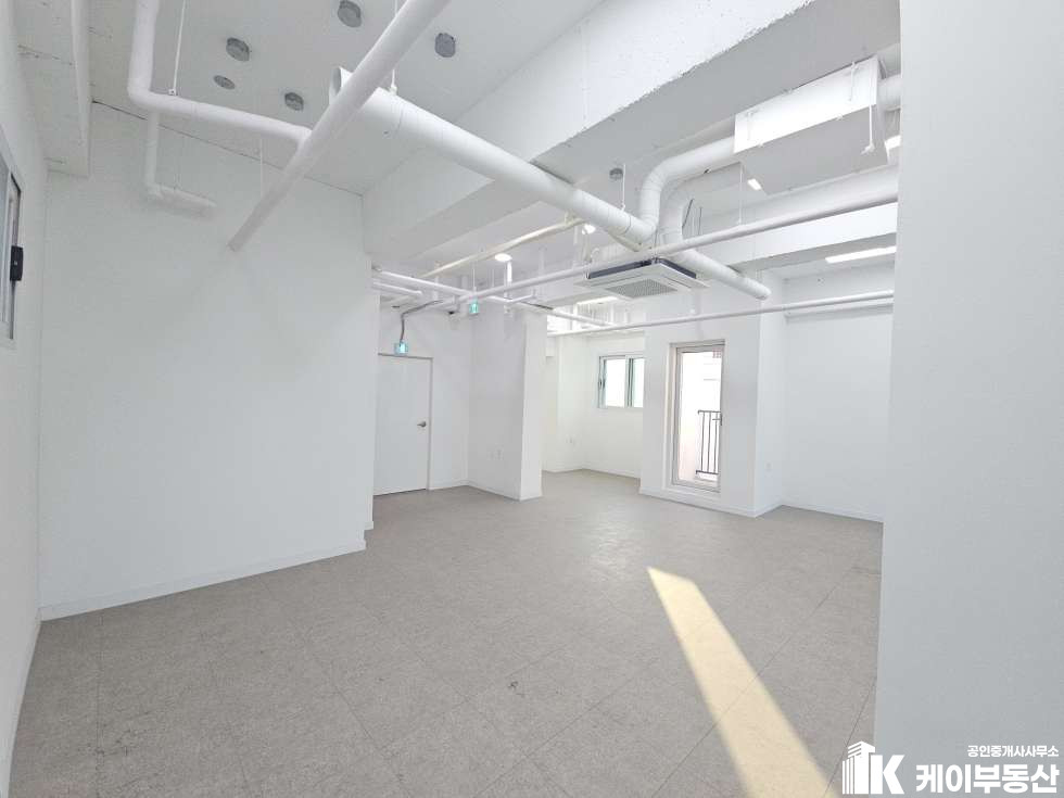 서울 영등포구 당산동1가 255-37 정원빌딩 (당산동1가 255-37) / 4층 / 실20평 월세 매물번호 11482 사진 4