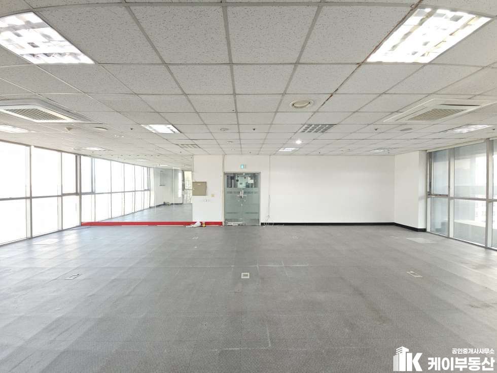 서울 영등포구 당산동2가 37 하나비즈타워 / 9층 / 30평 월세 매물번호 11528 사진 10