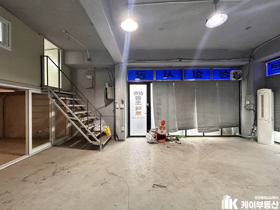 서울 영등포구 문래동1가 21-13 신라환기덕트 (문래동1가 21-13) / 1층 / 17평 월세 매물번호 11892 사진 3