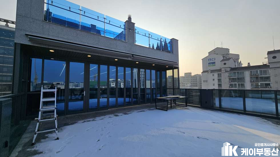 서울 영등포구 양평동1가 13-8 LEE TOWER (양평동1가 13-8) / 8층 / 40평 월세 매물번호 10566 사진 14