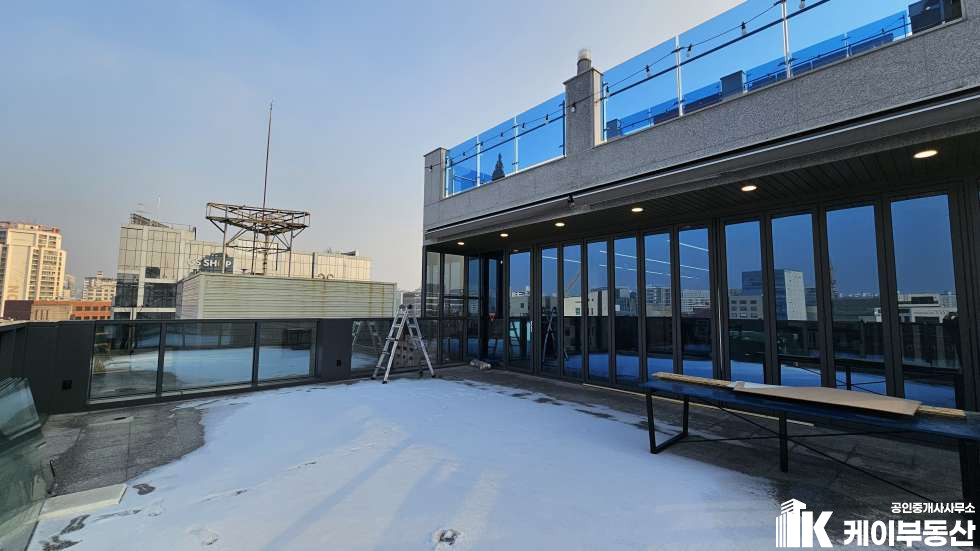 서울 영등포구 양평동1가 13-8 LEE TOWER (양평동1가 13-8) / 8층 / 40평 월세 매물번호 10566 사진 16
