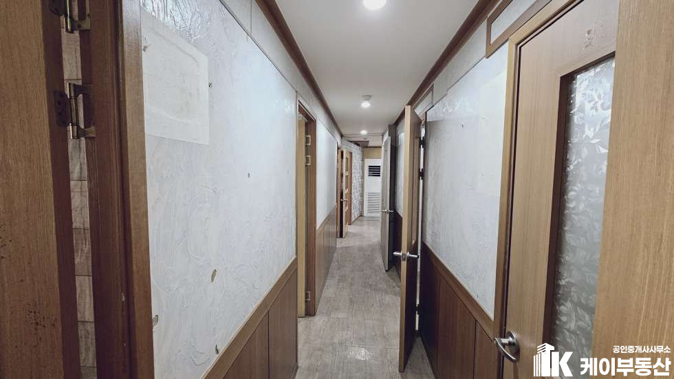 서울 영등포구 양평동1가 삼환아파트 상가동 (양평동1가 245 ) / 3층 / 25평 월세 매물번호 10585 사진 3