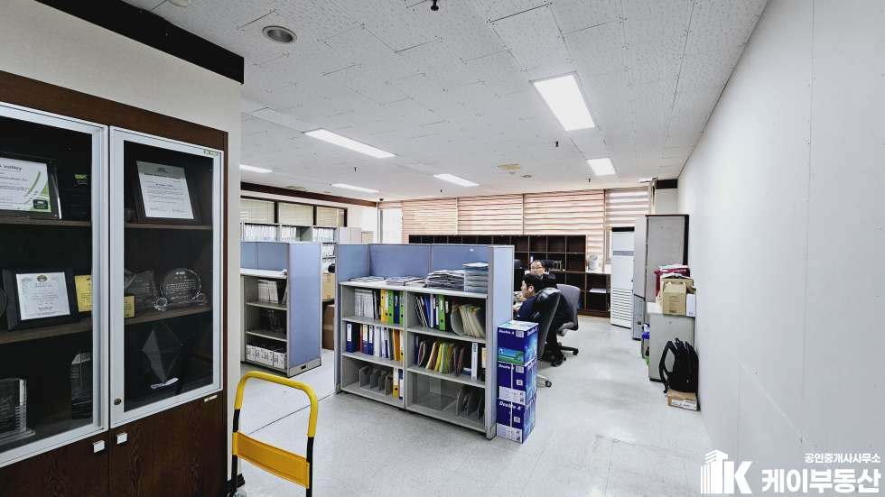 서울 영등포구 문래동3가 동국메뜨리앙 (문래동3가 84-2) / 6층 / 44평 월세 매물번호 10902 사진 3
