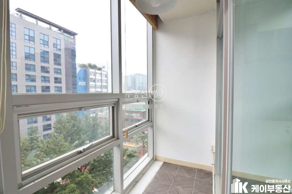 서울 영등포구 양평동3가 16 우림이비지센타 (양평동3가 16) / 6층 / 129평 월세 매물번호 11965 사진 4