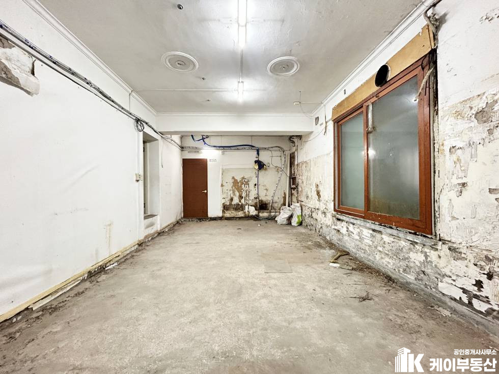 서울 영등포구 영등포동4가 68-8 대한안경건물 (영등포동4가68-8) / 2층우측 / 30평 월세 매물번호 11699 사진 11