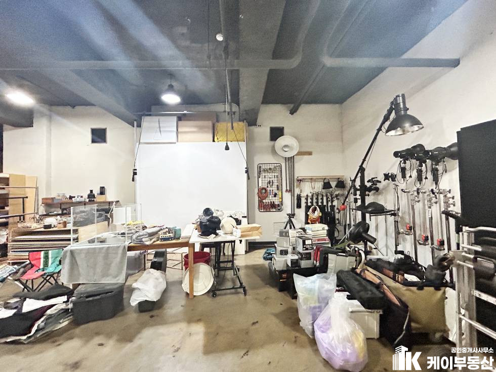 서울 영등포구 당산동6가 327 고암빌딩 (당산동6가 327) / 지하1층 / 25평 월세 매물번호 11770 사진 17
