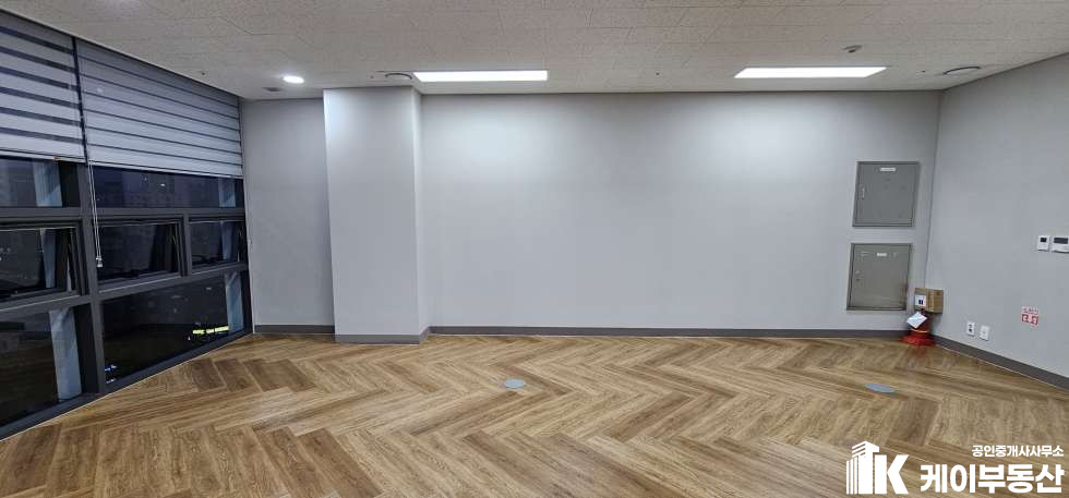 서울 영등포구 양평동1가 양평자이비즈타워 / 9층 / 약12평 월세 매물번호 10286 사진 7