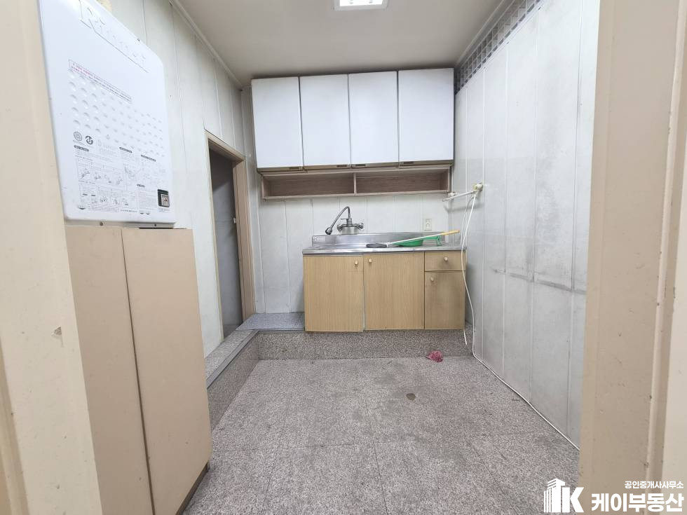 서울 영등포구 영등포동3가 6 이상구신경과의원 건물(영등포동3가6) / 3층 / 30평 월세 매물번호 12053 사진 13