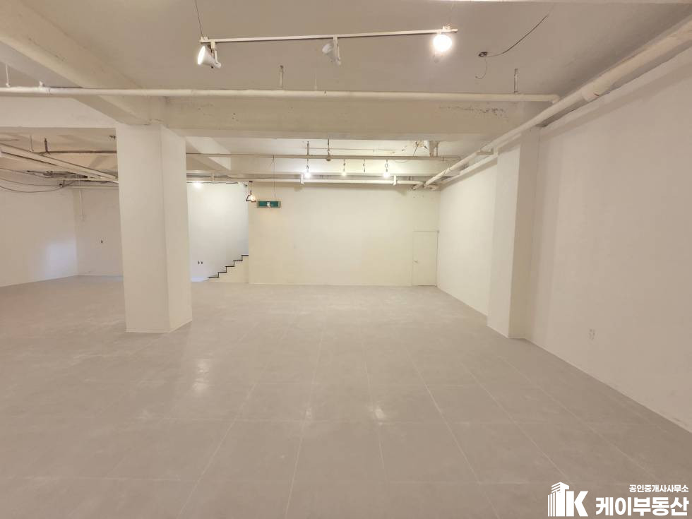 서울 영등포구 당산동3가 398-5 본관동 프러스빌딩 (당산동3가 398-5) / 지하1층 / 54평 월세 매물번호 12072 사진 5