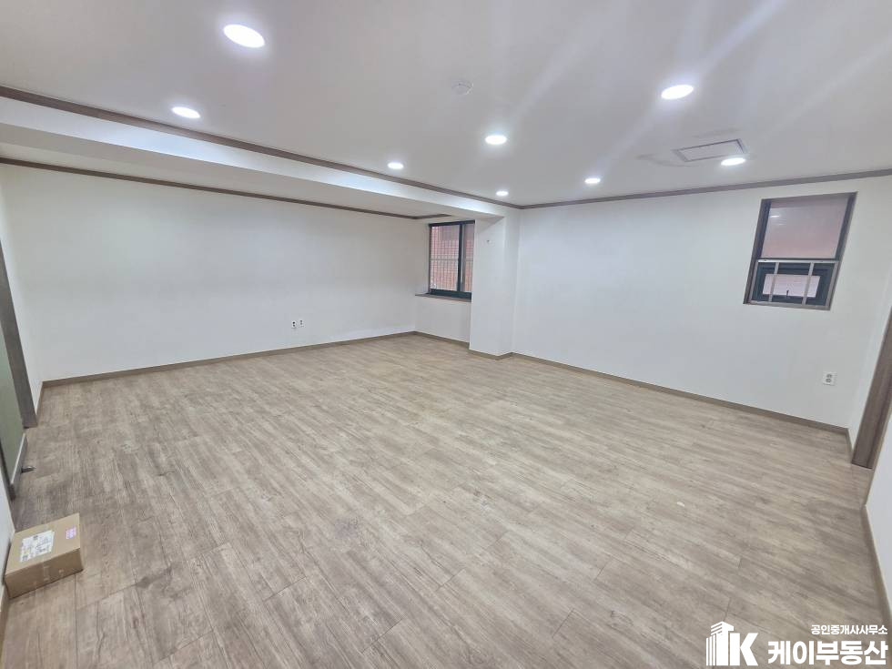 서울 영등포구 당산동3가 396-20 당산랜드빌 (당산동3가 396-20) / 1층 / 12평 월세 매물번호 12071 사진 4