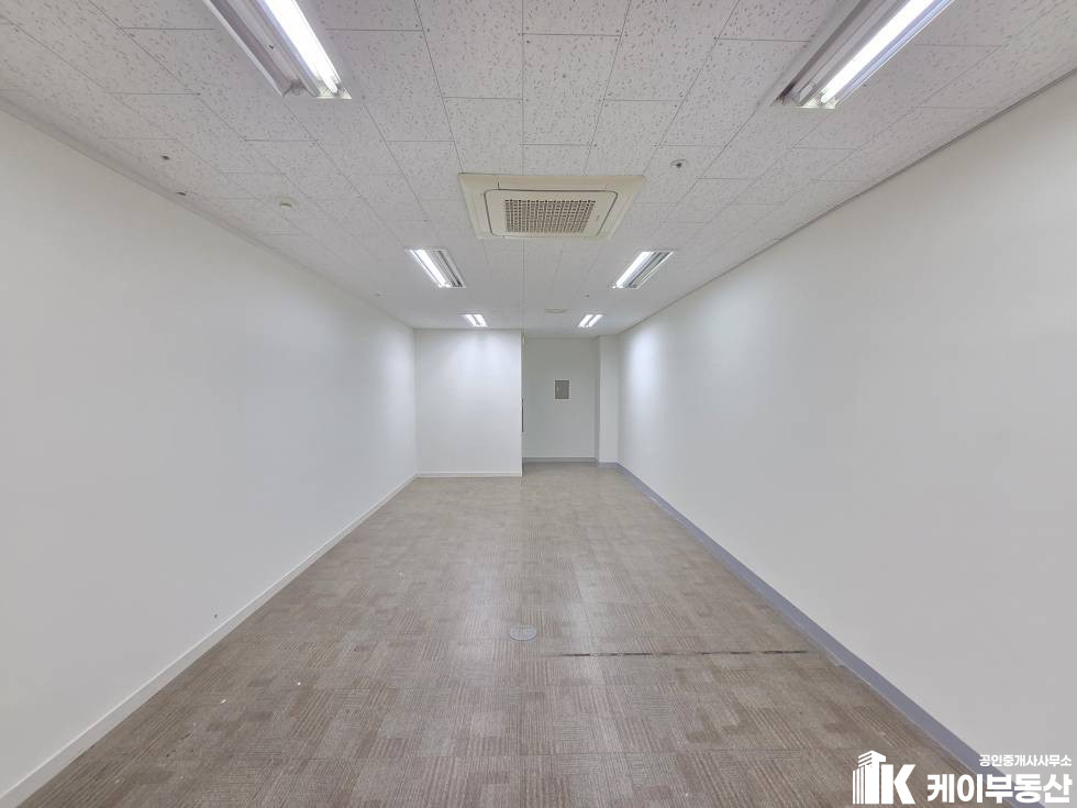 서울 영등포구 문래동5가 10 하우스디비즈동 하우스디비즈(문래동5가 10) / 5층 / 15평 월세 매물번호 11159 사진 7