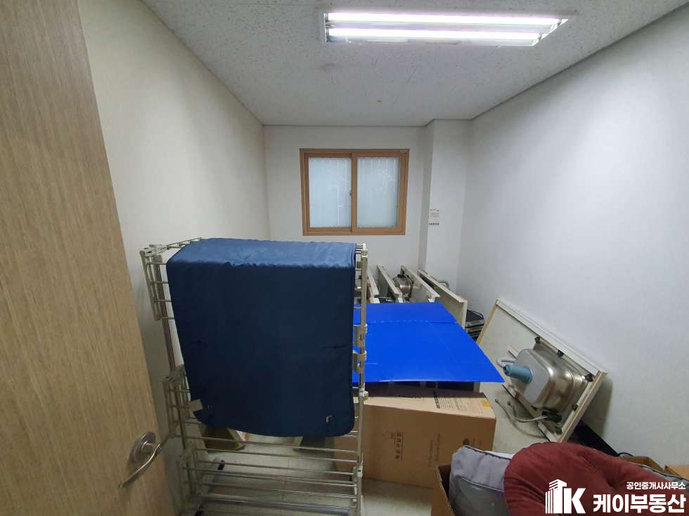 서울 영등포구 문래동3가 고시원건물 (문래동3가 82-3) / 2층 / 56평 월세 매물번호 10162 사진 13