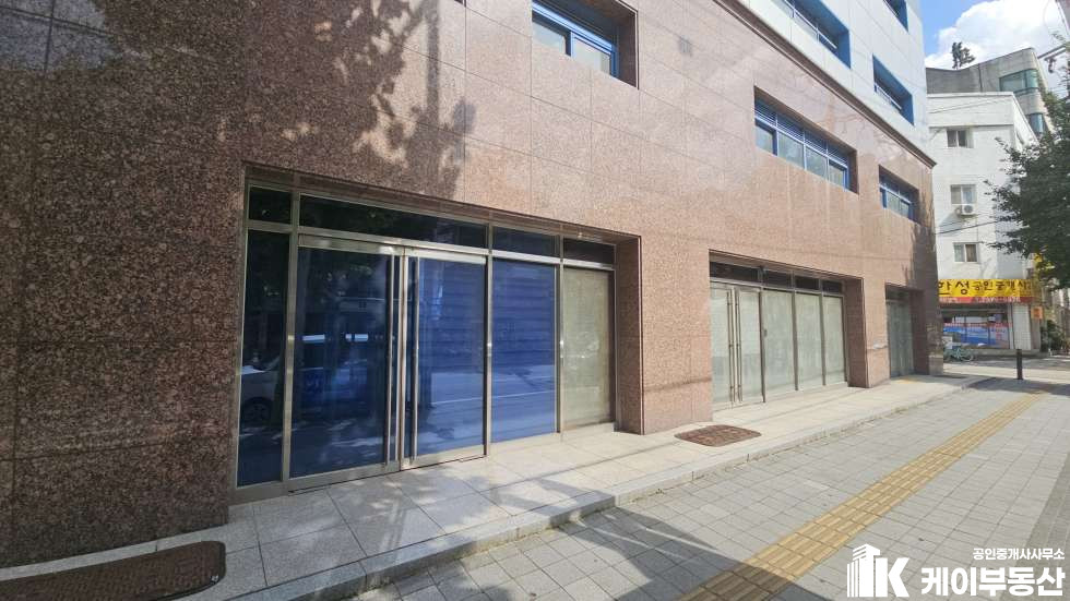 서울 영등포구 당산동2가 160-2 진덕빌딩 (당산동2가 160-2) / 1층 / 39평 월세 매물번호 11347 사진 24