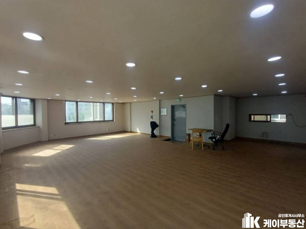 서울 영등포구 당산동3가 395-26 웰라학원건물 (당산동3가395-26) / 4층 / 29평 월세 매물번호 11628 사진 5