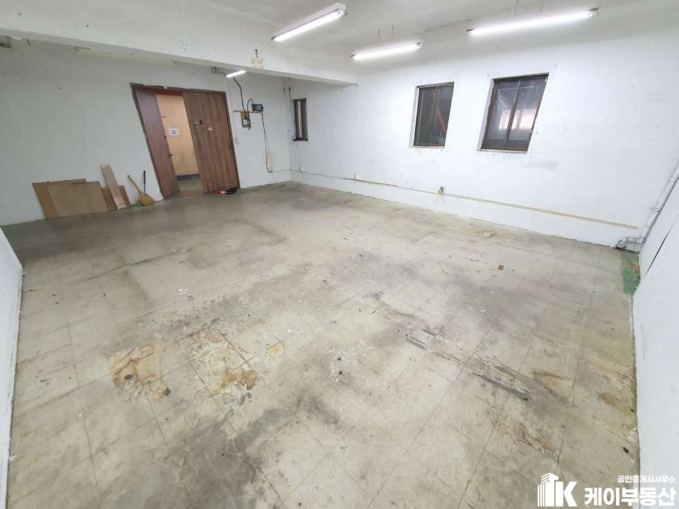 서울 영등포구 당산동2가 산경물산 (당산동2가 47-4) / 2층 / 24평 월세 매물번호 10130 사진 5