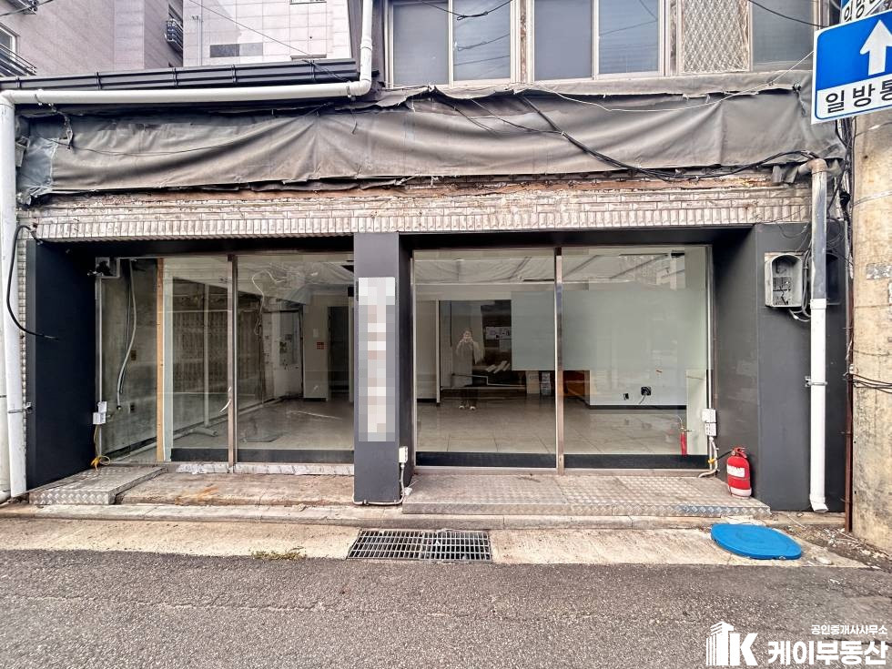서울 영등포구 영등포동6가 127-8 세븐일레븐(영등포동6가 127-8) / 1층 / 10평 월세 매물번호 12147 사진 7
