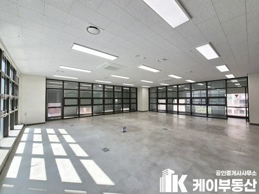 서울 영등포구 양평동1가 218 BH메타플렉스양평동 BH메타플렉스(양평동1가 218) / 2층/ 75 평 월세 매물번호 12256 사진 9