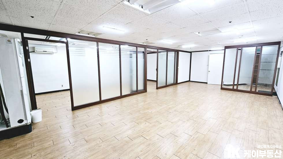 서울 영등포구 당산동2가 대우아파트상가 (당산동2가 16-1) / 2층 / 27평 월세 매물번호 10628 사진 4