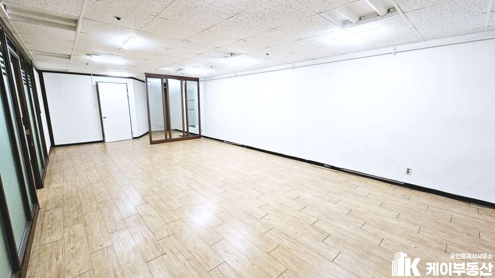 서울 영등포구 당산동2가 대우아파트상가 (당산동2가 16-1) / 2층 / 27평 월세 매물번호 10628 사진 6
