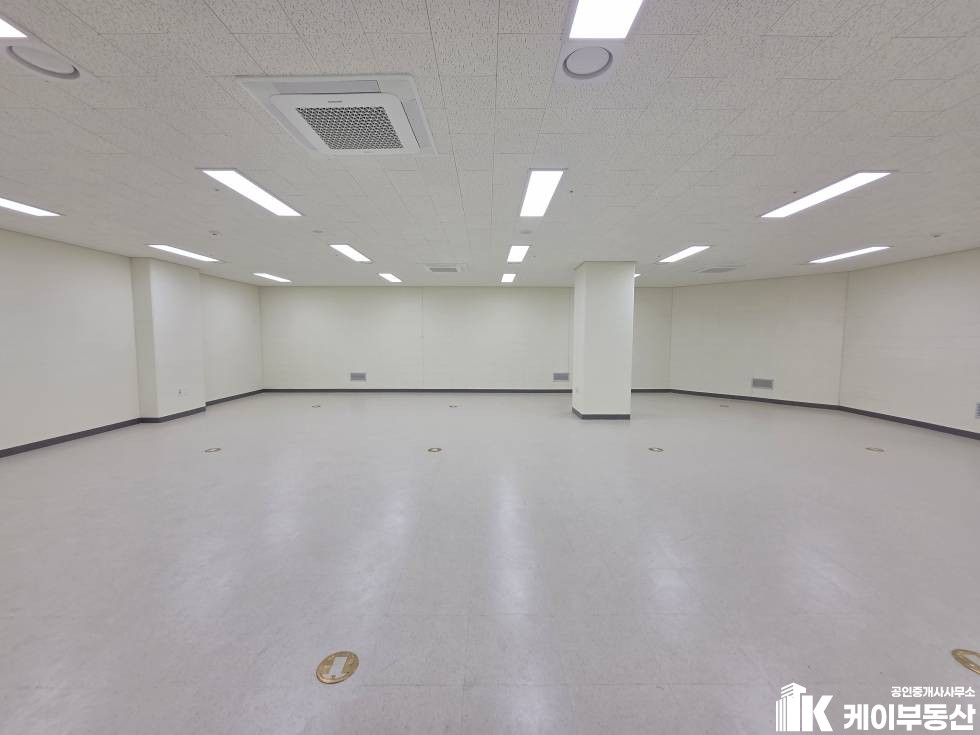 서울 영등포구 문래동6가 33 에이스NS타워 / 지하1층 / 51평 월세 매물번호 12286 사진 1