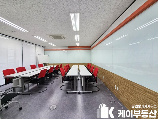 서울 영등포구 영등포동8가 92 KNK디지털타워(영등포동8가 92) / 16층 / 53평 월세 매물번호 12300 사진 3