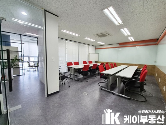 서울 영등포구 영등포동8가 92 KNK디지털타워(영등포동8가 92) / 16층 / 53평 월세 매물번호 12300 사진 4