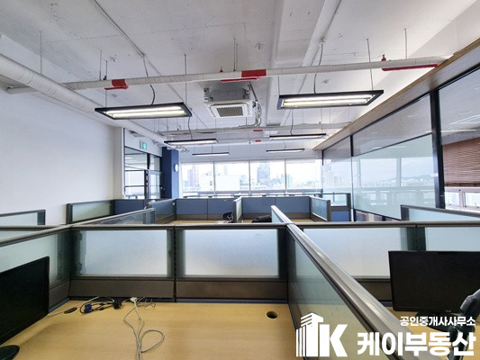 서울 영등포구 영등포동8가 92 KNK디지털타워(영등포동8가 92) / 16층 / 53평 월세 매물번호 12300 사진 17