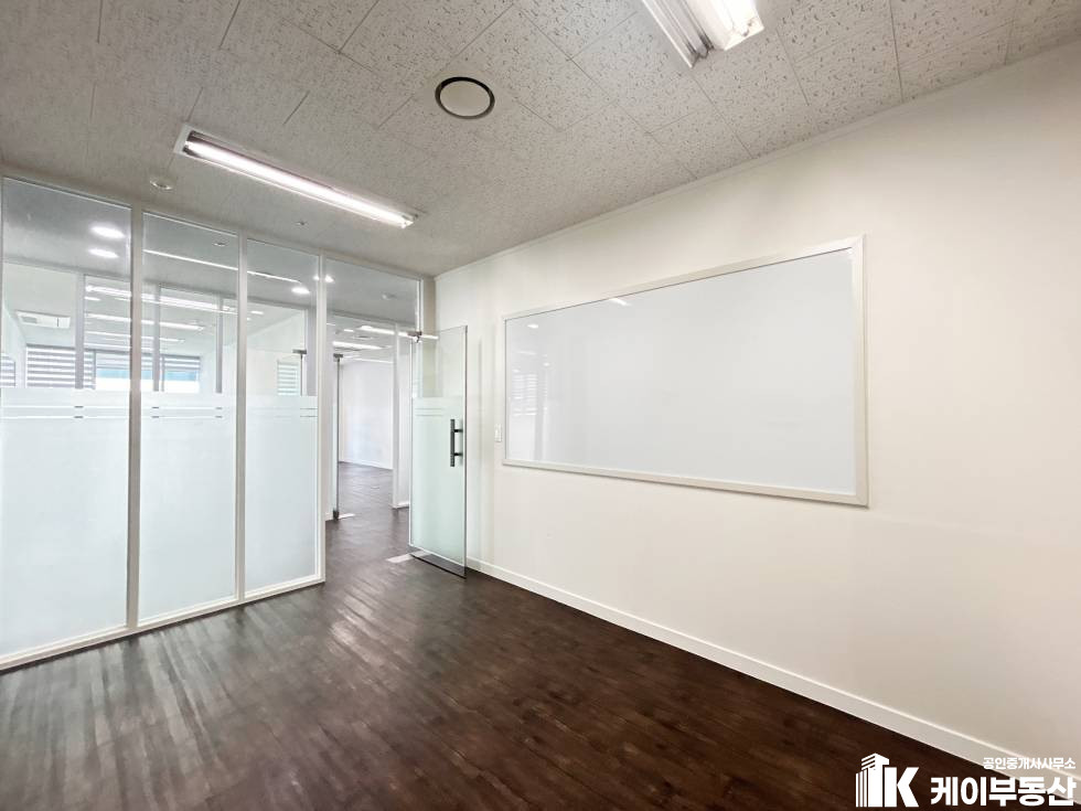 서울 영등포구 당산동4가 80 당산SKV1 센터 (당산동4가 80) / 14층 / 실40평 월세 매물번호 12284 사진 24