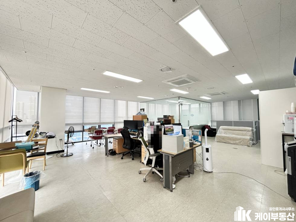 서울 영등포구 당산동3가 552-2 하이퍼타워 (당산동3가 552-2) / 13층 / 확장32평 월세 매물번호 11751 사진 8