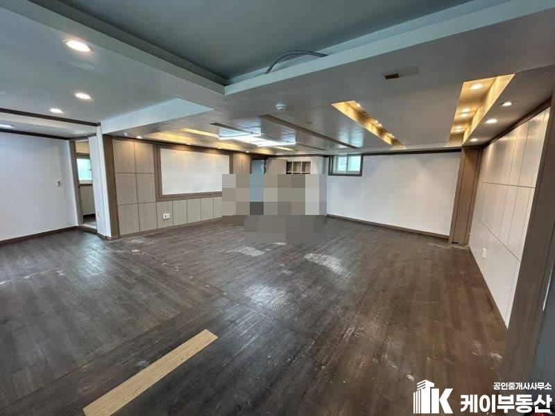 서울 영등포구 영등포동3가 6-11 영미빌딩(영등포동3가 6-11)/ 5층 / 33평 월세 매물번호 12056 사진 1