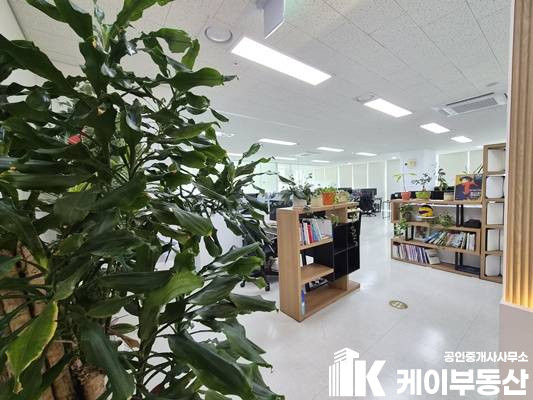 서울 영등포구 문래동6가 33 에이스 NS타워(문래동6가 33) / 7층 / 65 평 월세 매물번호 12342 사진 2