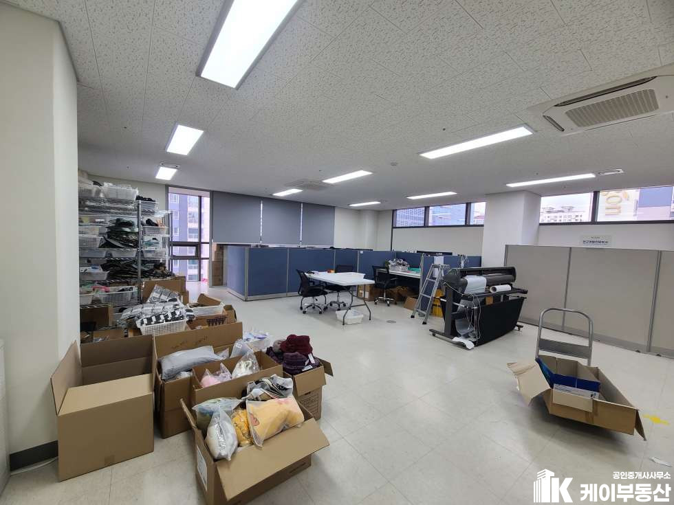 서울 영등포구 문래동6가 문래SKV1(문래동6가 19) / 5층 / 약30평 월세 매물번호 10645 사진 3