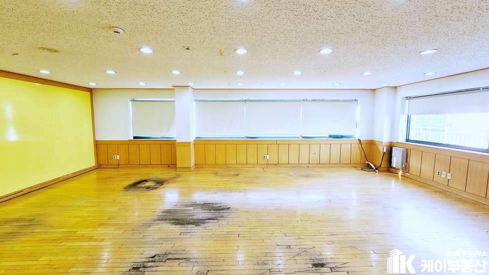 서울 영등포구 당산동3가 레드빌딩 (당산동3가 388-1) / 5층 / 18평 월세 매물번호 10863 사진 8