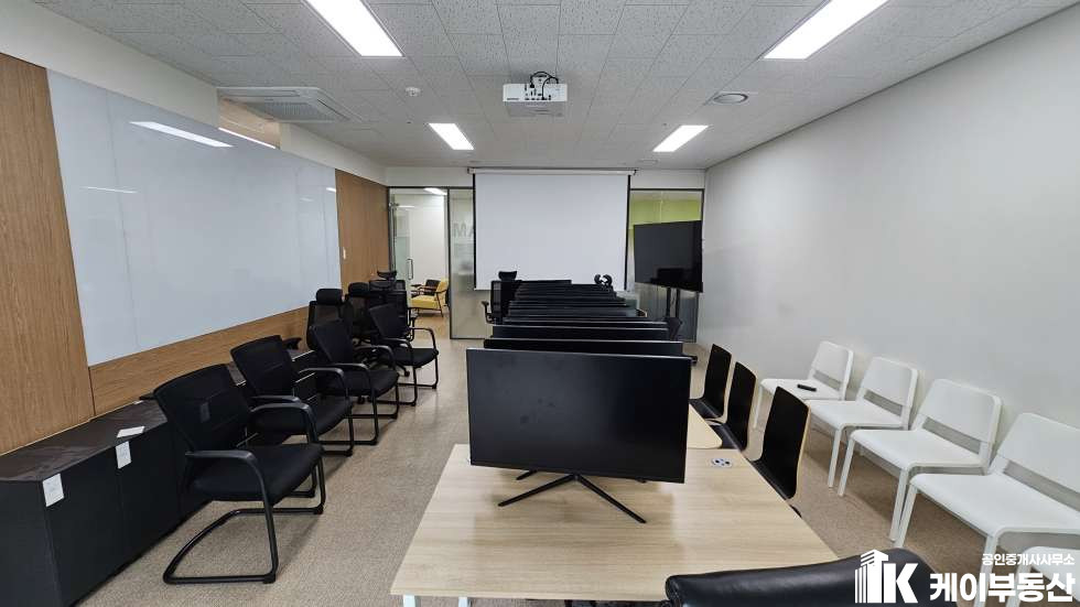 서울 영등포구 당산동1가 당산생각공장 (당산동1가 459) / 7층 / 확장50평 월세 매물번호 10885 사진 13