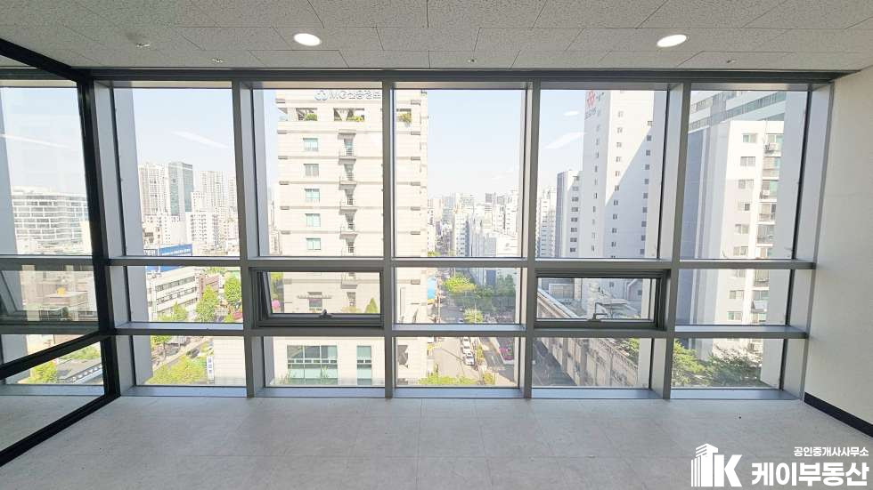 서울 영등포구 당산동1가 459 당산생각공장 (당산동1가 459) / 9층 / 확장32평 월세 매물번호 10978 사진 18