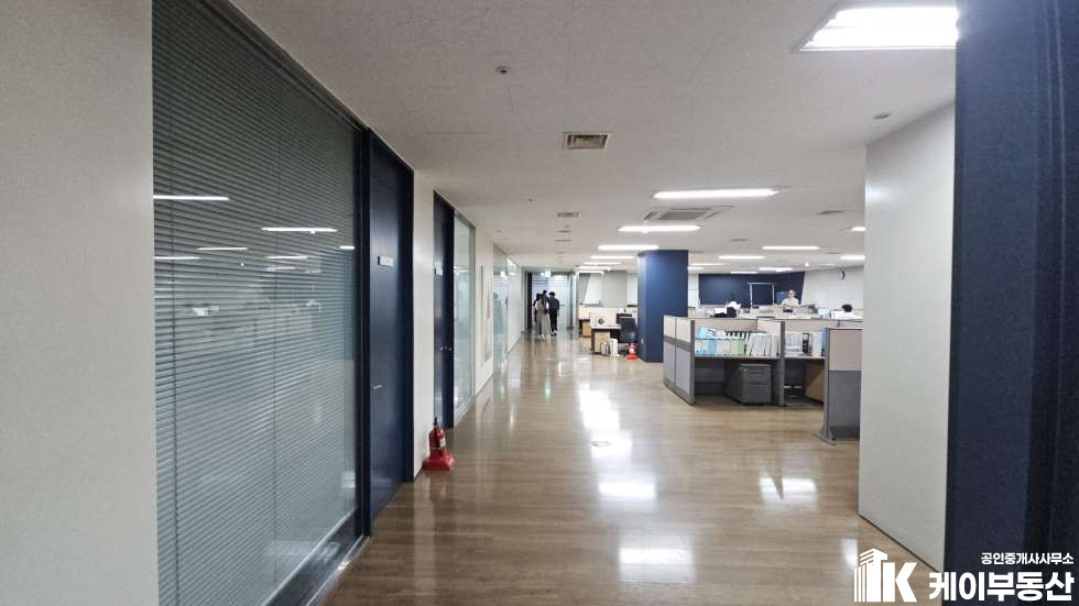 서울 영등포구 문래동3가 55-20 에이스하이테크시티1차 / 13층 / 100평이상 월세 매물번호 11267 사진 8
