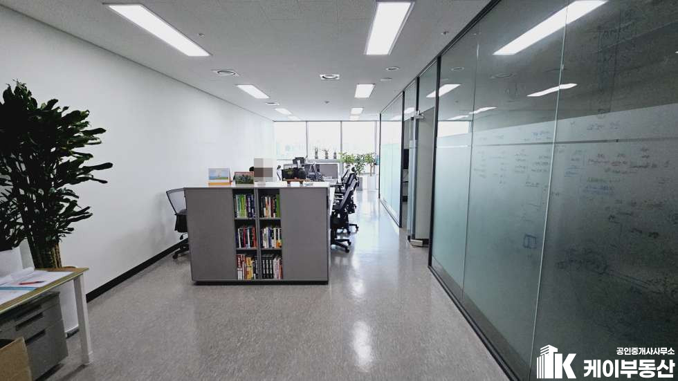 서울 영등포구 당산동1가 당산생각공장 (당산동1가 459) / 11층 / 25평 / 룸2개 월세 매물번호 10842 사진 1