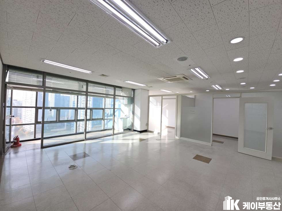 서울 영등포구 문래동3가 55-20 에이스하이테크시티1차 / 11층 / 22평 월세 매물번호 11444 사진 8