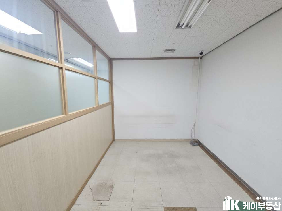 서울 영등포구 문래동3가 55-20 에이스하이테크시티1차 / 6층 / 37평 월세 매물번호 11441 사진 13