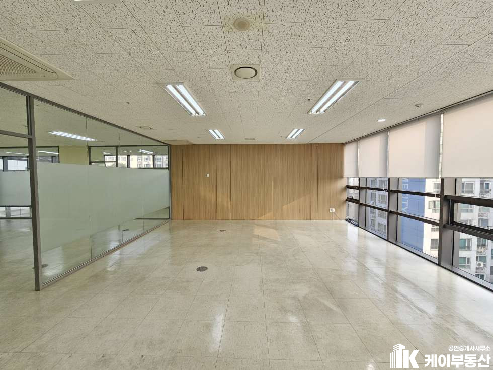 서울 영등포구 문래동6가 19 문래SKV1센터 / 8층 / 확장53평 월세 매물번호 11557 사진 18