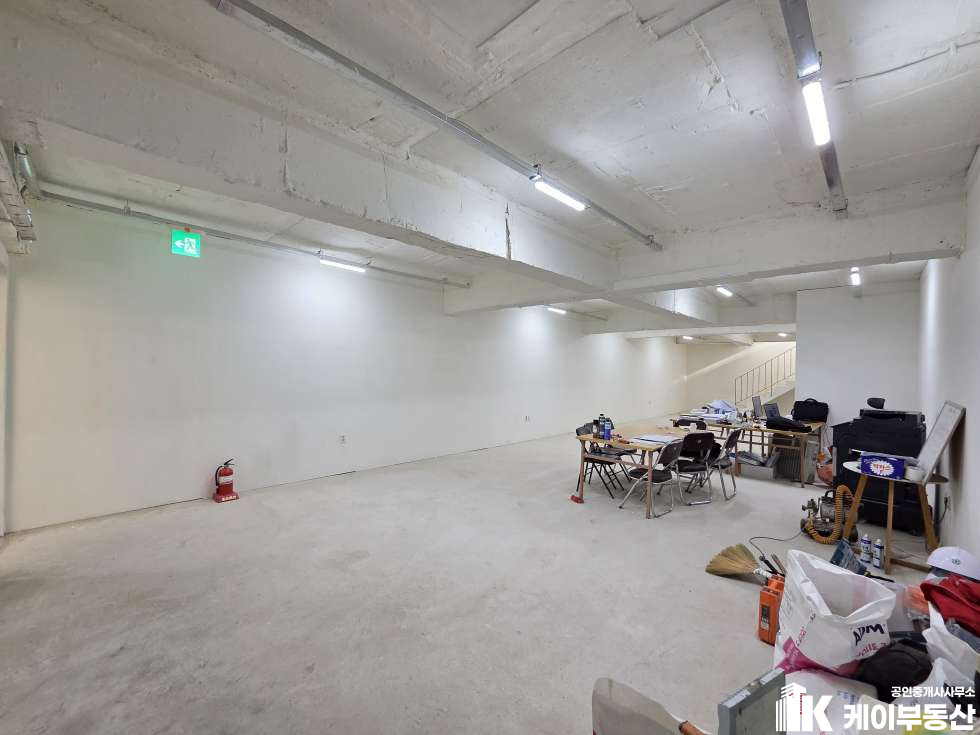 서울 영등포구 문래동3가 58-77 432빌딩(문래동3가 58-77) / 지하1층 / 30평 월세 매물번호 11589 사진 2
